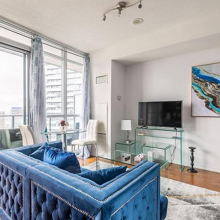 Gorgeous 1Br W/Parking Across The Scotiabank Arena Appartamento Toronto Esterno foto